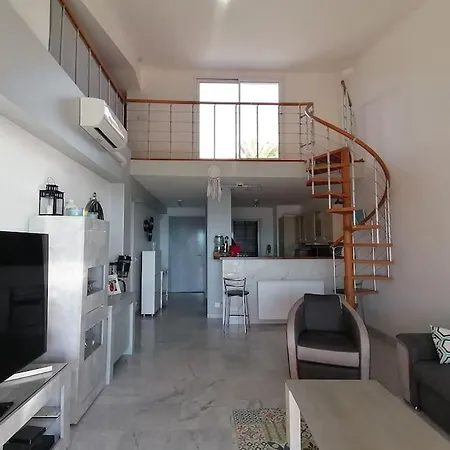 Etoile D'azur سانت ماكسيم